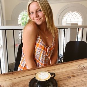 Meet your Posher, Ally kay